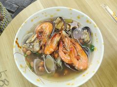 海鲜抱罗粉-太婆抱罗粉…海南特色小吃(一市场店)