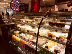 面包甜点陈列柜-COSTA COFFEE(上海月星环球港店)