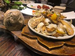 百合炒牛肝菌-云来居素食馆(南山店)