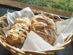 黄金流奶羊角-麦田工坊(月湖店)