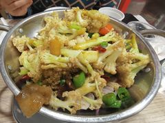 -江城燕子大排档(江汉路步行街店)