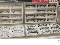 -美式眼镜·授权蔡司.依视路.尼康.豪雅.明月(南翔印象城店)
