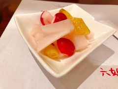 -成都你六姐·牛肉冒菜(城市集市合生汇店)