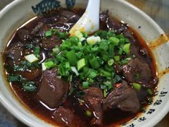 -杨三娘跷脚牛肉(羊子山西路店)