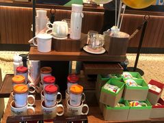 零售区-星巴克臻选(广州沙面店)