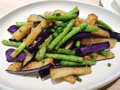 茄子炒豆角-石头咕(葵蓬店)