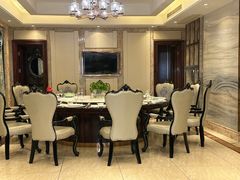 -沪华海鲜大酒楼(南汇店)