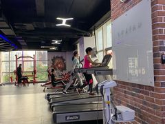 -UP健身私教馆(海岸城店)