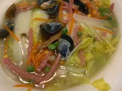 -朋友圈概念餐厅(象山万达广场店)