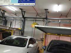 -环球港-停车场