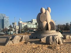 -青岛石老人海水浴场