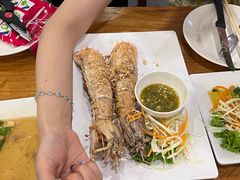 -两兄弟Song Pee Nong(2号店)
