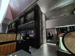 -铭牛烧肉·和牛海鲜自助(高新月牙湖店)