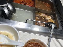 -海底捞火锅鲜切牛肉主题店(长寿路店)