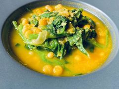 豌豆黄浸豌豆尖-半山腰·云南菜(侨福芳草地店)