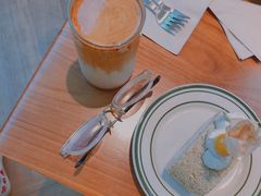 -Line 咖啡(石厦花园店)