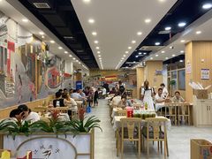 -江城燕子大排档(江汉路步行街店)