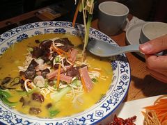 -厚生港萃精致餐厅(中华西路店)
