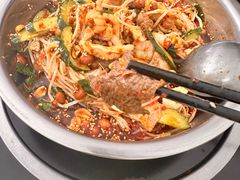 -周良天山牛杂城(天山路总店)
