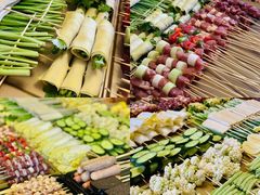 -山野的朋友露营炭火烤肉