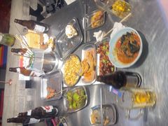 -马路牙子烧烤音乐酒馆(望京店)