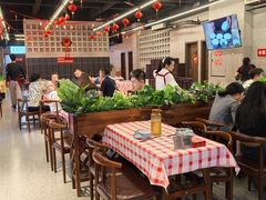 -洪霞餐馆·川菜·鲜货现炒(两江春城店)