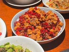 -湘西小馆(滨河路店)