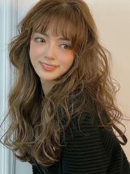 -BULB STUDIO 巴柏明星发型工作室