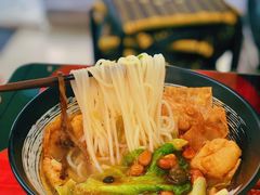 -笋果坊螺蛳粉(竹园小区店)