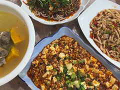 -洪霞餐馆