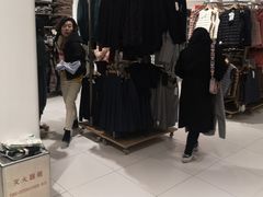 -优衣库(青岛伟东乐客城店)