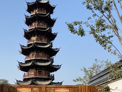 -龙华寺