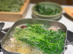 -左庭右院鲜牛肉火锅(新梅广场店)