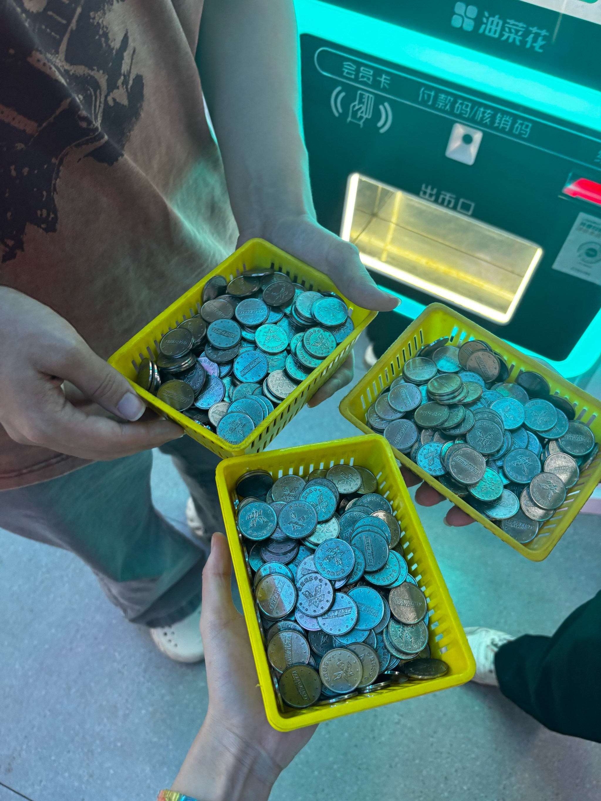 191元1000币游戏厅抓娃娃