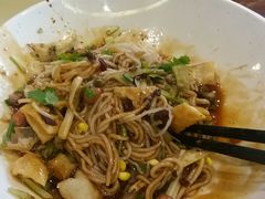 -海口骑楼小吃街