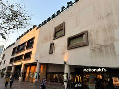 -百老汇电影中心(油麻地店)