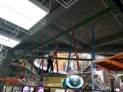 -嗨翻Hi-Fun竞技主题乐园·蹦床团建生日聚会(五棵松华熙店)