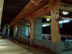 -盛彼得温泉度假酒店