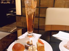 -广州天河希尔顿酒店