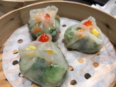 -钟书阁(群光广场店)