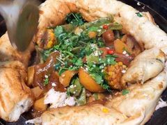 豆角烀饼锅-满兴咱妈烀饼铁锅炖(兰州北街店)