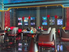 -屋有岛沉浸游戏旗舰店(中山公园店)