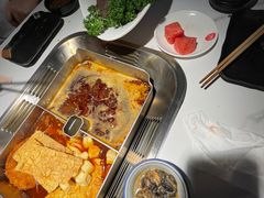 -九鼎轩脆毛肚火锅(南京东路店)
