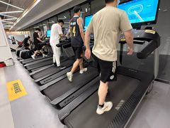 -超鹿运动(五四北泰禾广场店)