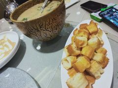 -城南往事风味主题餐厅(领秀城店)