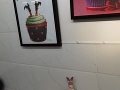 用餐区-六伴夏烘焙蛋糕·低糖动物奶油