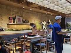 -老牌坊云南鱼豆花火锅(哈西万达店)
