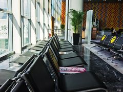 -中免(澳门机场免税店)