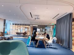 -蔚来中心(北京中关村店)