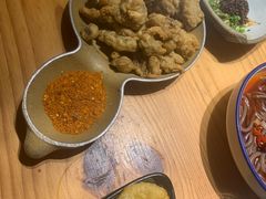 -野山舂·贵州现舂酸汤火锅(鸿通城店)